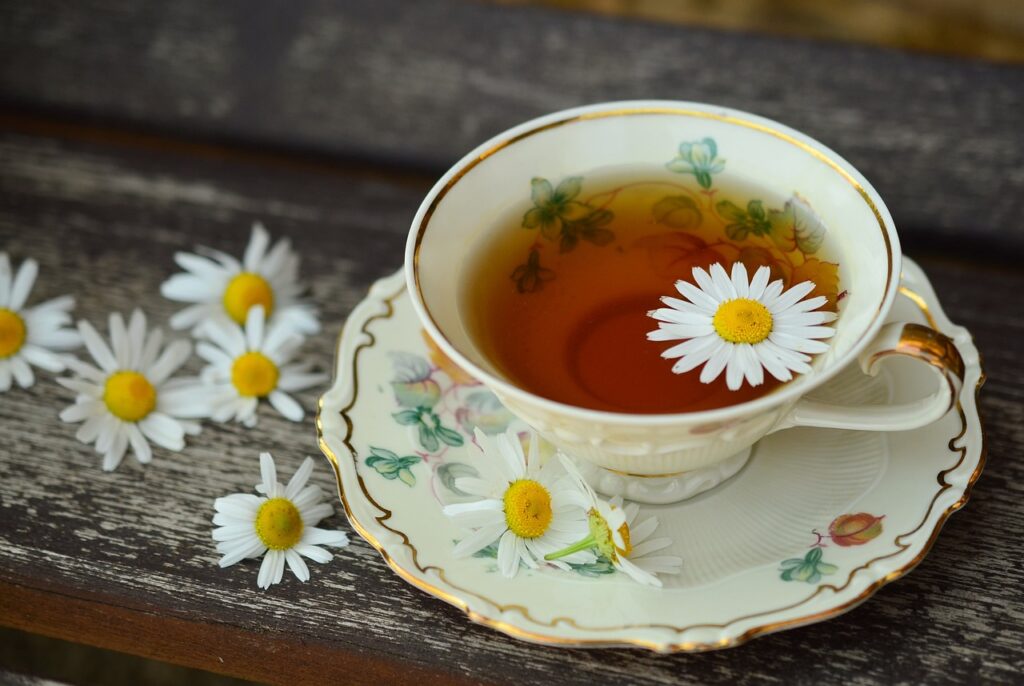 Tee Teetasse dekorativ Welcher Tee bei Durchfall und erbrechen